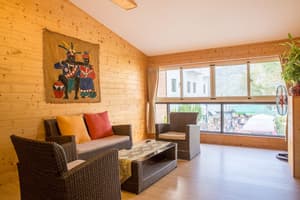 thumbnail: Living area