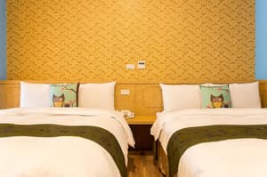 thumbnail: Room