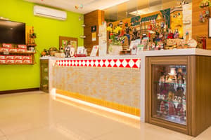 thumbnail: Reception