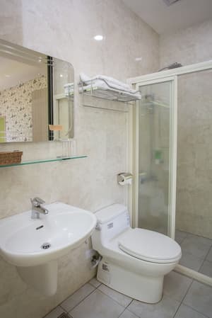 thumbnail: Bathroom