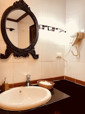thumbnail: Bathroom sink