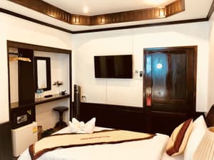 thumbnail: Room