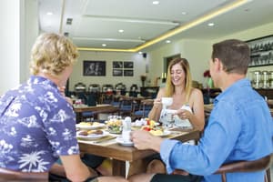 thumbnail: Family dining