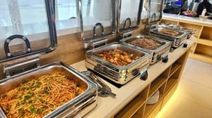 thumbnail: Restaurant