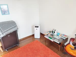 thumbnail: Interior