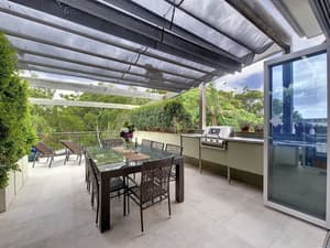 thumbnail: Balcony