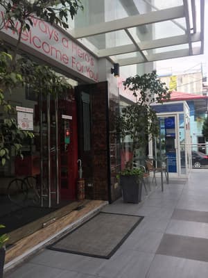 thumbnail: Property entrance