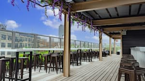 thumbnail: Outdoor dining