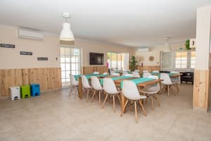 thumbnail: Breakfast area