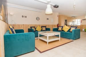 thumbnail: Lobby sitting area