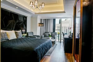 thumbnail: Room