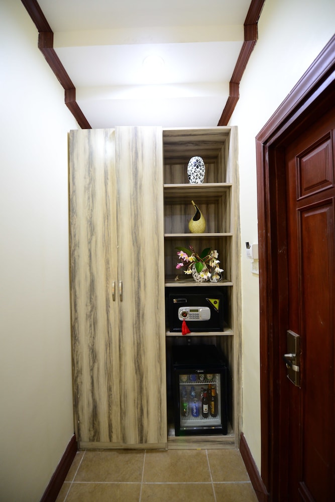 Room amenity