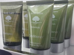 thumbnail: Bathroom amenities