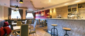 thumbnail: Bar (on property)