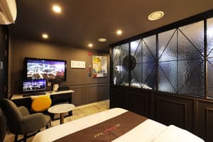 thumbnail: Room