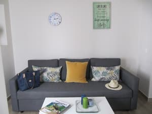 thumbnail: Living room