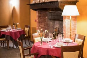 thumbnail: Restaurant