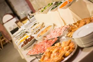 thumbnail: Restaurant
