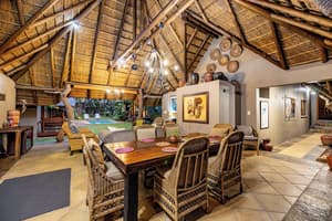 thumbnail: Breakfast area