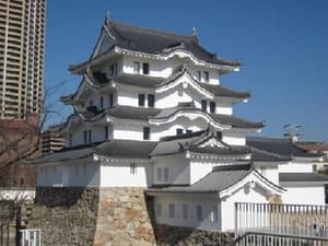thumbnail: Exterior