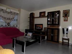 thumbnail: Lobby sitting area