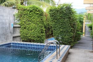 thumbnail: Pool