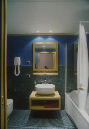 thumbnail: Bathroom