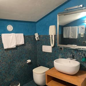 thumbnail: Bathroom