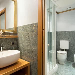 thumbnail: Bathroom