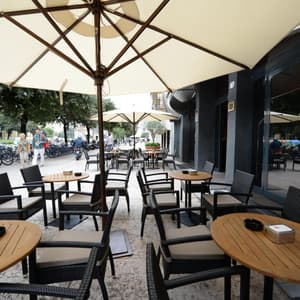 thumbnail: Restaurant-cafeteria