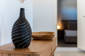 thumbnail: Interior detail