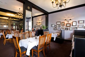 thumbnail: Restaurant