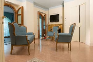 thumbnail: Living room