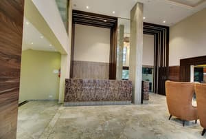 thumbnail: Lobby sitting area