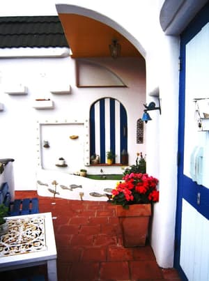 thumbnail: Balcony