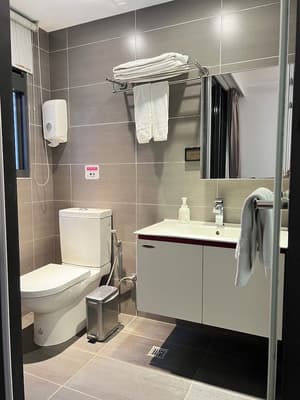 thumbnail: Bathroom