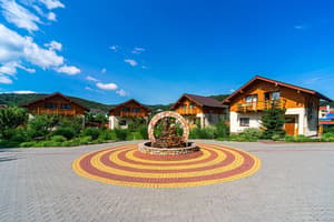 thumbnail: Front of property