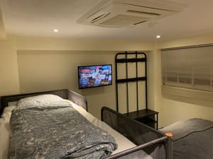 thumbnail: Room