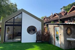 thumbnail: Exterior