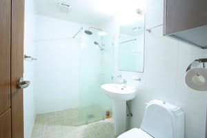 thumbnail: Bathroom