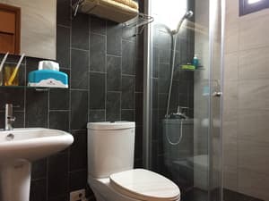 thumbnail: Bathroom