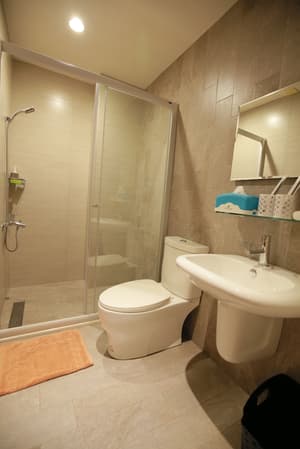 thumbnail: Bathroom