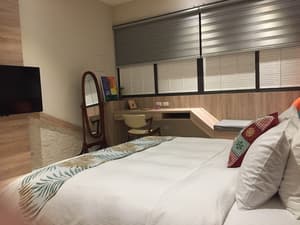 thumbnail: Room