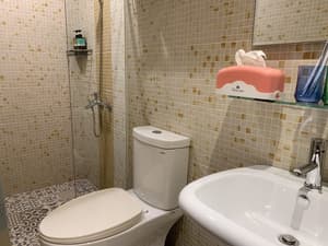 thumbnail: Bathroom
