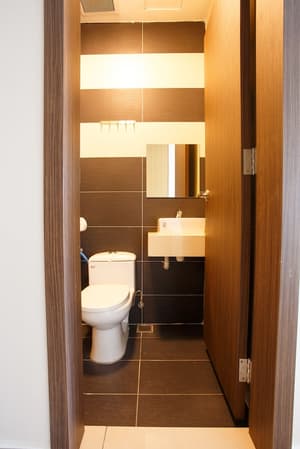 thumbnail: Bathroom shower