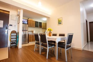 thumbnail: In-room dining
