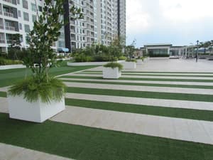thumbnail: Property grounds
