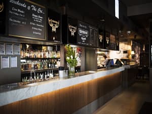 thumbnail: Bar (on property)