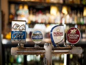 thumbnail: Bar (on property)