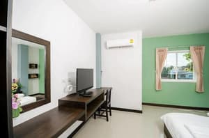 thumbnail: Room